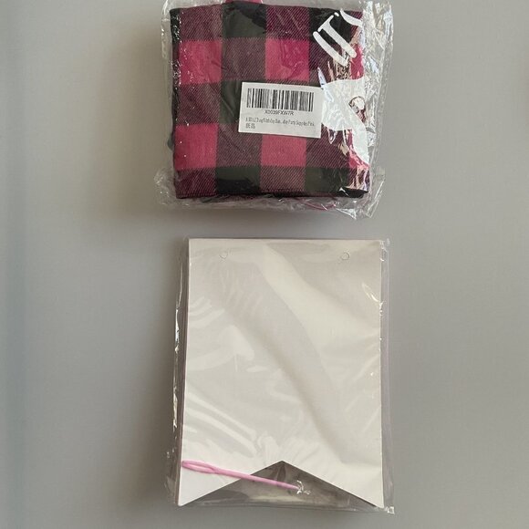 HAPPY BIRTHDAY DOG BANDANA HAT BANNER PARTY SET, PINK - Picture 10 of 12